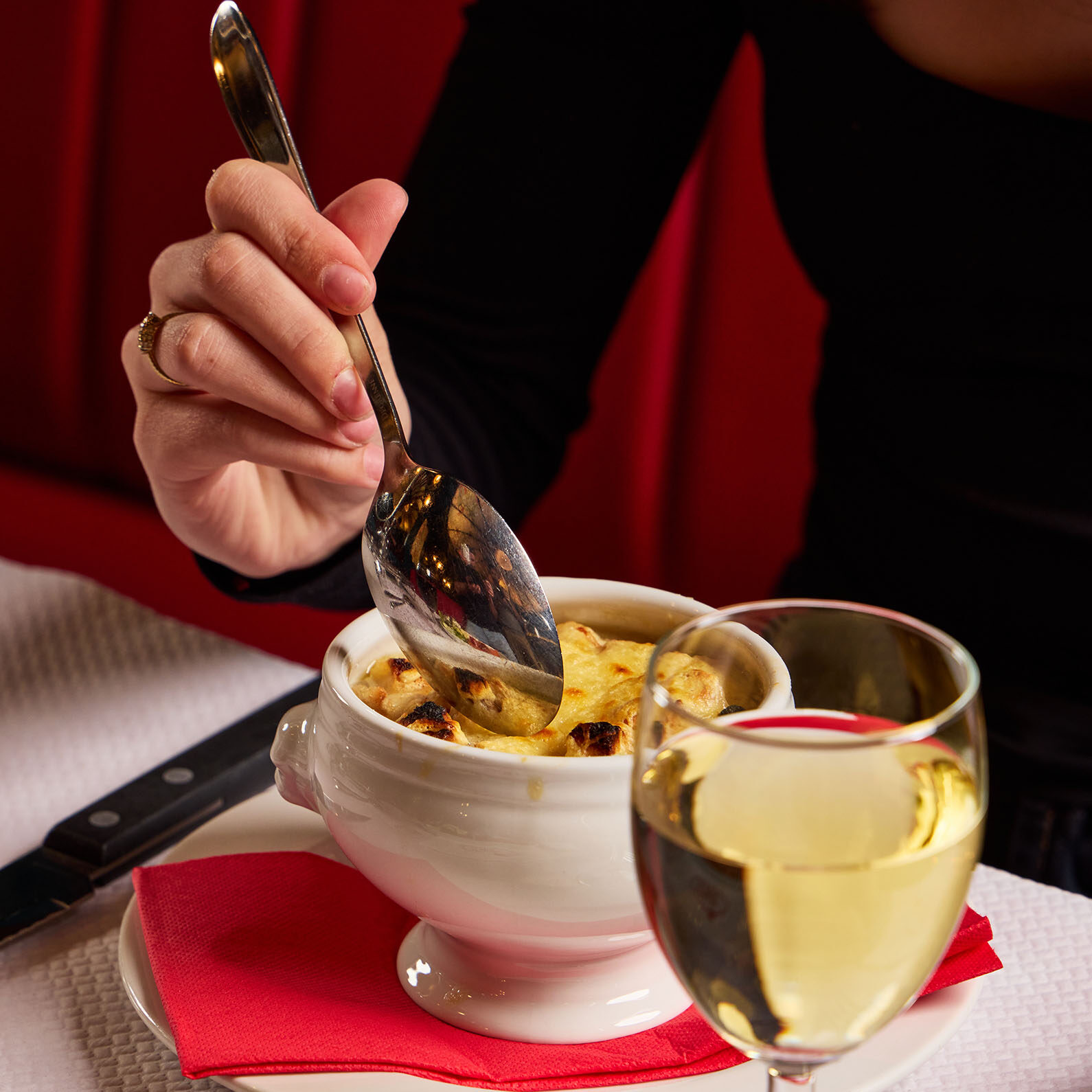 service-en-continu-restaurant-entrecote-paris